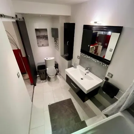 Le Repaire D'antibes Atypique Proche Parc Et Apartment *